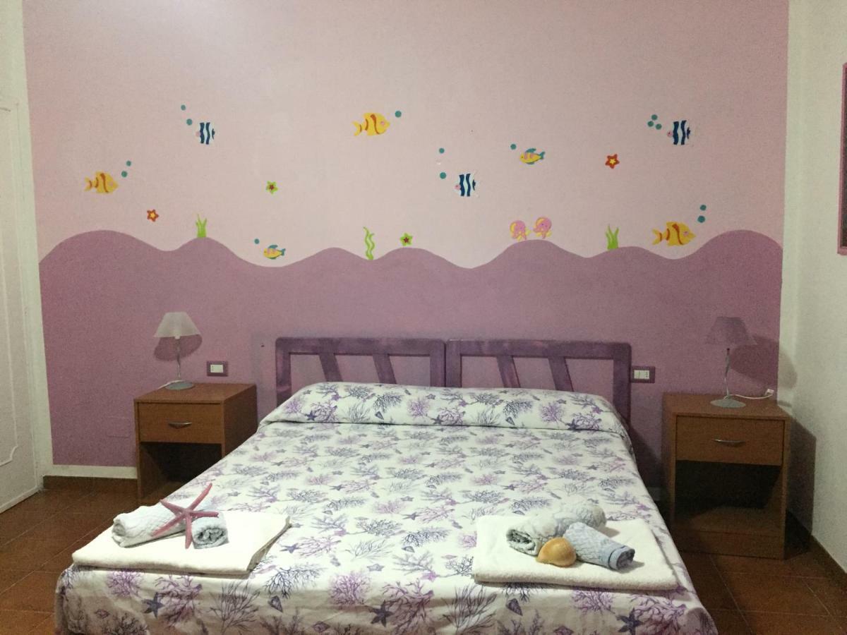Bed And Breakfast La Medusa Isola Di Capo Rizzuto Екстериор снимка