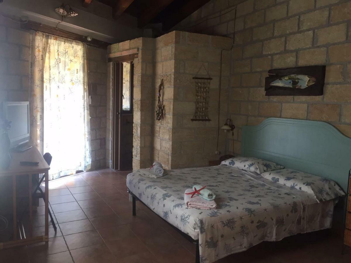 Bed And Breakfast La Medusa Isola Di Capo Rizzuto Екстериор снимка